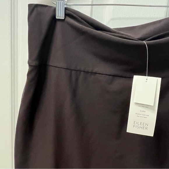 Eileen Fisher Women's Brown washable Crepe Pencil Skirt Size Large pull on NEW - Picture 4 of 10